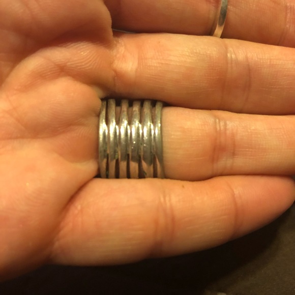 Layered ring - Picture 2 of 4